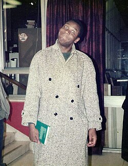 Sir Lenny Henry ศิลปินผู้พลิกโฉมวงการบันเทิงและงานการกุศลของอังกฤษ