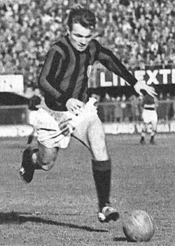 José Altafini ตำนานดาวยิงสองสัญชาติผู้สร้างประวัติศาสตร์ให้กัลโช่ เซเรีย อา