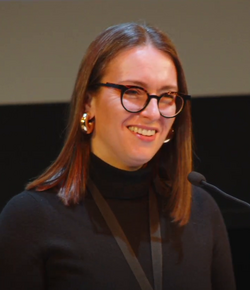 Julia Ioffe นักข่าวสาวผู้เจาะลึกการเมืองรัสเซียและประวัติศาสตร์สตรี