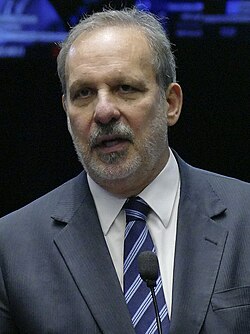 Armando Monteiro นักการเมืองและนักกฎหมายผู้ทรงอิทธิพลแห่งบราซิล