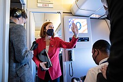 Jen Psaki เส้นทางอาชีพจากโฆษกทำเนียบขาวสู่ผู้ดำเนินรายการข่าวชื่อดัง