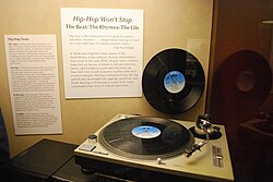 Grandmaster Flash ผู้บุกเบิกศิลปะการมิกซ์เพลงและตำนานผู้ให้กำเนิดวัฒนธรรม Hip-Hop