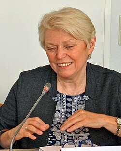 Doris Barnett นักการเมืองหญิงผู้ทรงอิทธิพลแห่งพรรค SPD เยอรมนี