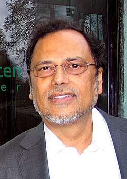 Dipesh Chakrabarty นักประวัติศาสตร์ผู้พลิกมุมมองโลกหลังอาณานิคมและวิกฤตสภาพภูมิอากาศ