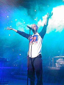 Moby ศิลปินผู้พลิกโฉมดนตรีอิเล็กทรอนิกส์และนักเคลื่อนไหวเพื่อสิทธิสัตว์
