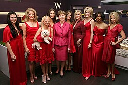 Kristin Chenoweth ศิลปินผู้เปี่ยมพรสวรรค์จากเวทีบรอดเวย์สู่ดาวเด่นระดับโลก