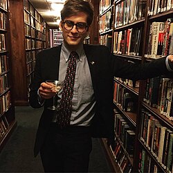 Lucian Wintrich ศิลปินและนักยุทธศาสตร์สื่อผู้สร้างแรงสั่นสะเทือนทางการเมืองสหรัฐฯ