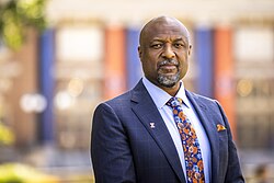 Charles Lee Isbell Jr. ผู้นำวิสัยทัศน์ด้าน AI และอธิการบดีมหาวิทยาลัย Illinois Urbana-Champaign