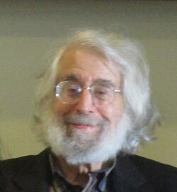 Lloyd Schwartz กวีและนักวิจารณ์ผู้ทรงอิทธิพลแห่งวงการวรรณกรรมอเมริกัน