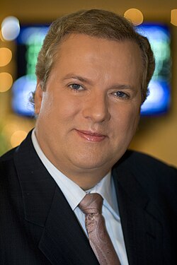 Mark Curtis เส้นทางชีวิตนักข่าวการเมืองและผู้เชี่ยวชาญด้านสื่อสารมวลชนระดับแถวหน้า