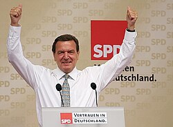 Gerhard Schröder อดีตนายกรัฐมนตรีเยอรมนีกับเส้นทางการเมืองและข้อพิพาทระดับโลก