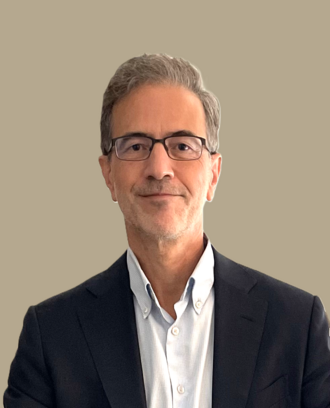 Daniel Treisman นักรัฐศาสตร์ผู้เชี่ยวชาญด้านระบอบเผด็จการและเศรษฐศาสตร์การเมือง