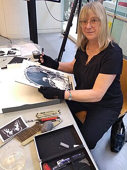 Ruth Sanderson ศิลปินผู้สร้างสรรค์โลกนิทานผ่านภาพวาดและตัวอักษร