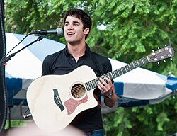Darren Criss ศิลปินผู้มากความสามารถจากเวทีบรอดเวย์สู่ซูเปอร์สตาร์ระดับโลก