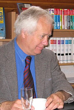 Pat Mooney นักขับเคลื่อนด้านความหลากหลายทางชีวภาพและผู้พิทักษ์เมล็ดพันธุ์โลก