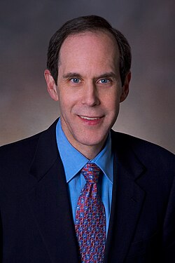 Brian J. Druker ผู้พลิกโฉมการรักษามะเร็งด้วยยาพุ่งเป้า Gleevec
