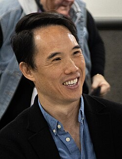 Charles Yu นักเขียนรางวัล National Book Award ผู้ผสานโลกกฎหมายและวรรณกรรมไซไฟ
