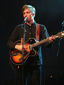 George Ezra ศิลปินเสียงทรงพลังผู้ปลุกกระแส Folk-Pop ระดับโลก