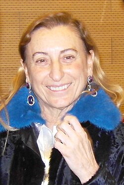 Miuccia Prada ผู้พลิกโฉมโลกแฟชั่นหรูและอาณาจักร Prada