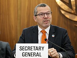 Arsenio Domínguez ผู้นำคนสำคัญแห่งองค์การทางทะเลระหว่างประเทศ (IMO)