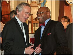 Mo Cowan เส้นทางชีวิตนักการเมืองและนักกฎหมายผู้สร้างประวัติศาสตร์ในวุฒิสภาสหรัฐฯ