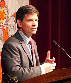 George Stephanopoulos จากที่ปรึกษาทำเนียบขาวสู่ผู้ประกาศข่าวระดับโลก