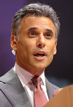 Matthew Amroliwala ผู้ประกาศข่าวระดับแถวหน้าแห่ง BBC