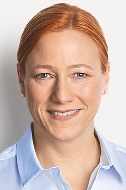 Dagmar Schmidt นักการเมืองหญิงผู้ขับเคลื่อนสิทธิเด็กและความเท่าเทียมในเยอรมนี
