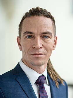 Ivan Bartoš เส้นทางชีวิตนักการเมืองผู้ผลักดันดิจิทัลแห่งสาธารณรัฐเช็ก