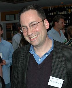 Scott Rosenberg ผู้บุกเบิกสื่อดิจิทัลและบรรณาธิการเทคโนโลยีระดับโลก
