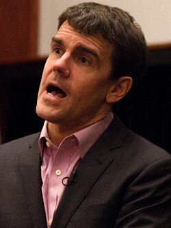 James Surowiecki นักเขียนผู้ถอดรหัสปัญญาของกลุ่มคนและโลกการเงิน