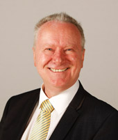 Alex Neil นักการเมืองผู้ทรงอิทธิพลแห่งพรรค SNP และเส้นทางบนถนนการเมืองสกอตแลนด์