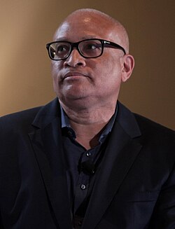 Larry Wilmore ยอดนักคิดและคอมเมเดียนผู้สะท้อนสังคมผ่านเสียงหัวเราะ