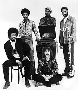 Herbie Hancock อัจฉริยะผู้พลิกโฉมหน้าดนตรีแจ๊สและโลกแห่งเสียงสังเคราะห์