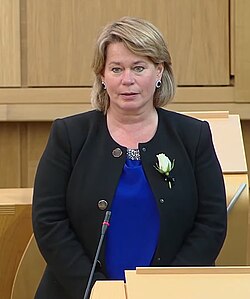 Michelle Thomson นักการเมืองหญิงผู้แข็งแกร่งแห่งพรรค SNP และเส้นทางชีวิตที่เต็มไปด้วยความท้าทาย