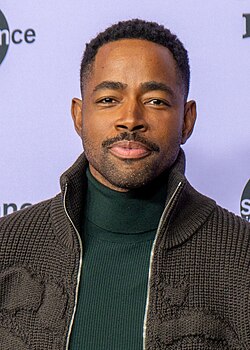 Jay Ellis เส้นทางชีวิตจากนักบาสเกตบอลสู่ดาราระดับโลกและนักขับเคลื่อนสังคม