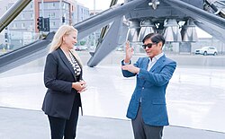 Gwynne Shotwell ผู้หญิงเหล็กผู้อยู่เบื้องหลังความสำเร็จของ SpaceX