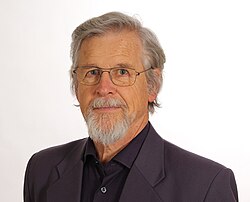 Robert Phillipson กับแนวคิดจักรวรรดินิยมทางภาษาและการต่อสู้เพื่อสิทธิทางภาษา