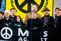 Leanne Wood นักการเมืองหญิงผู้ทรงอิทธิพลแห่งพรรค Plaid Cymru