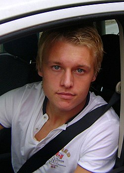 Simon Kjær เส้นทางอาชีพกองหลังระดับตำนานของเดนมาร์ก