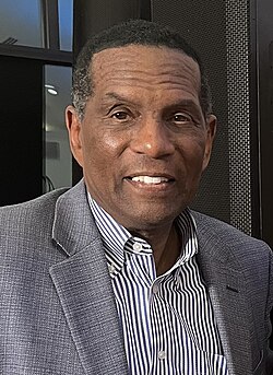 Burgess Owens จากดาวเด่น NFL สู่เส้นทางการเมืองในสภาผู้แทนราษฎรสหรัฐฯ
