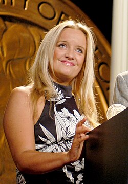 Lucy Davis นักแสดงสาวมากความสามารถจาก The Office และ Wonder Woman