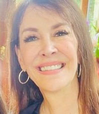 Stephanie Miller เจ้าแม่วิทยุสายโปรเกรสซีฟและตัวแม่แห่งวงการคอมเมดี้การเมือง