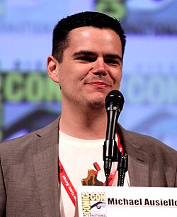 Michael Ausiello ผู้ทรงอิทธิพลแห่งวงการข่าวบันเทิงและผู้ก่อตั้ง TVLine