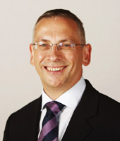 Jim Eadie เส้นทางชีวิตและการเมืองของอดีต MSP ชาวสกอตแลนด์