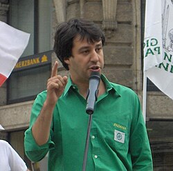Matteo Salvini นักการเมืองผู้ทรงอิทธิพลและผู้นำแนวคิดชาตินิยมแห่งอิตาลี