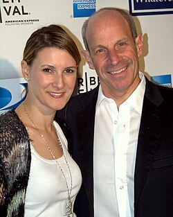 Jonathan M. Tisch นักธุรกิจผู้ทรงอิทธิพลแห่งวงการโรงแรมและกีฬาของสหรัฐฯ