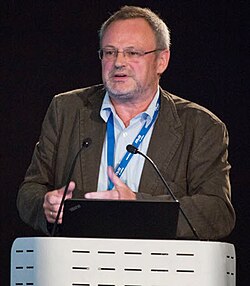 Jürgen Handke ผู้บุกเบิกการเรียนรู้ภาษาศาสตร์ผ่านระบบดิจิทัลและนวัตกรรม E-Learning