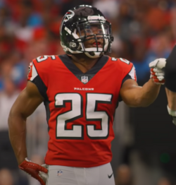 Ito Smith เส้นทางอาชีพจากดาวรุ่ง Southern Miss สู่สมรภูมิ NFL