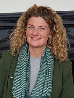 Nessa Cosgrove นักการเมืองหญิงผู้มุ่งมั่นจากพรรคแรงงานไอร์แลนด์